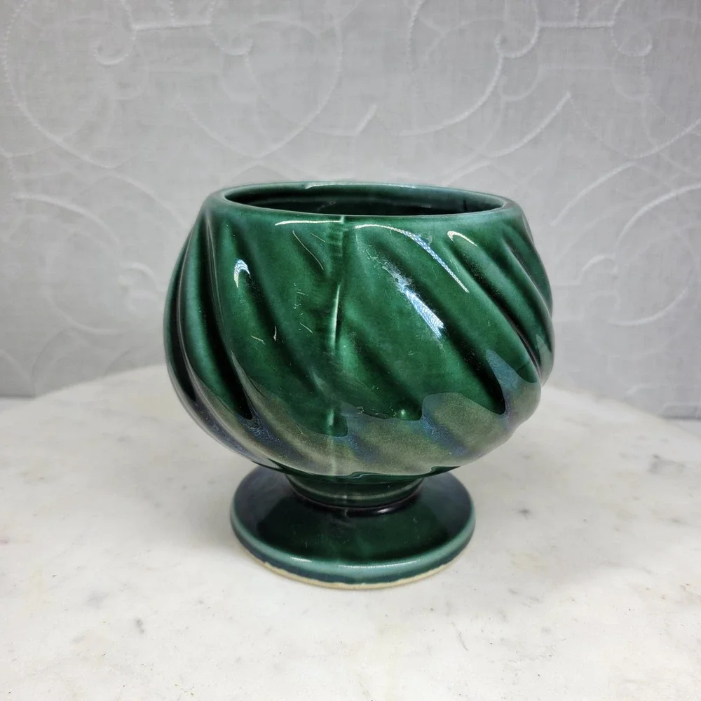VTG Hull Pottery USA F86 Swirl Pedestal Planter Vase Green Mid Century Modern